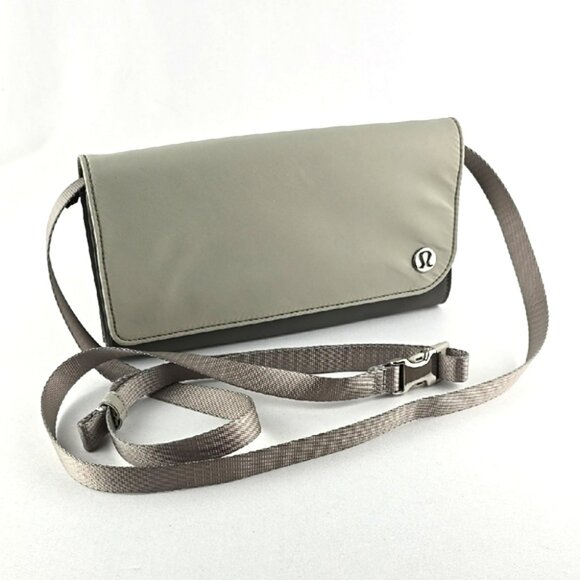 Lululemon Women's Wallet Clutch Crossbody Rover Raw Linen Adjustable Strap - Picture 1 of 16